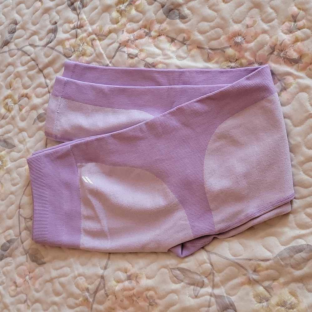 DoYouEven first run purple contour leggings